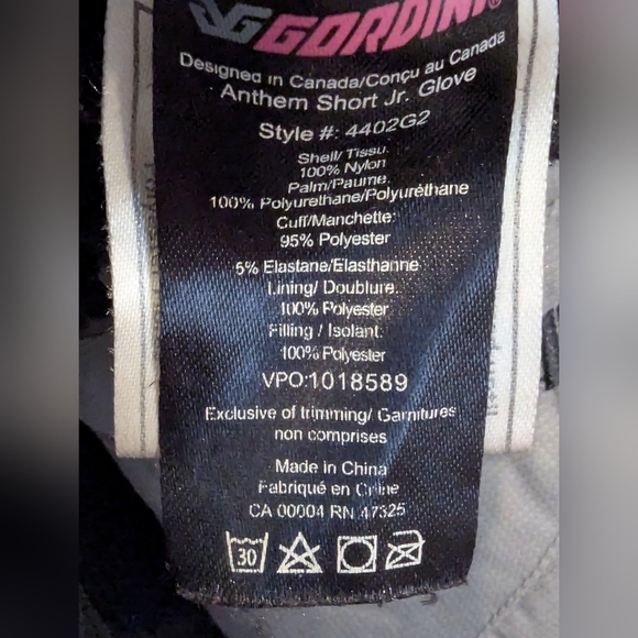 Winter Gloves 2 pairs Gray Gordini & Au Clair Black NWOT Size Jr S (7) - Picture 10 of 14